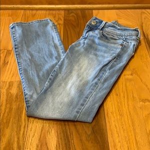 BUNDLE! 2 American Eagle light wash jeans 00R